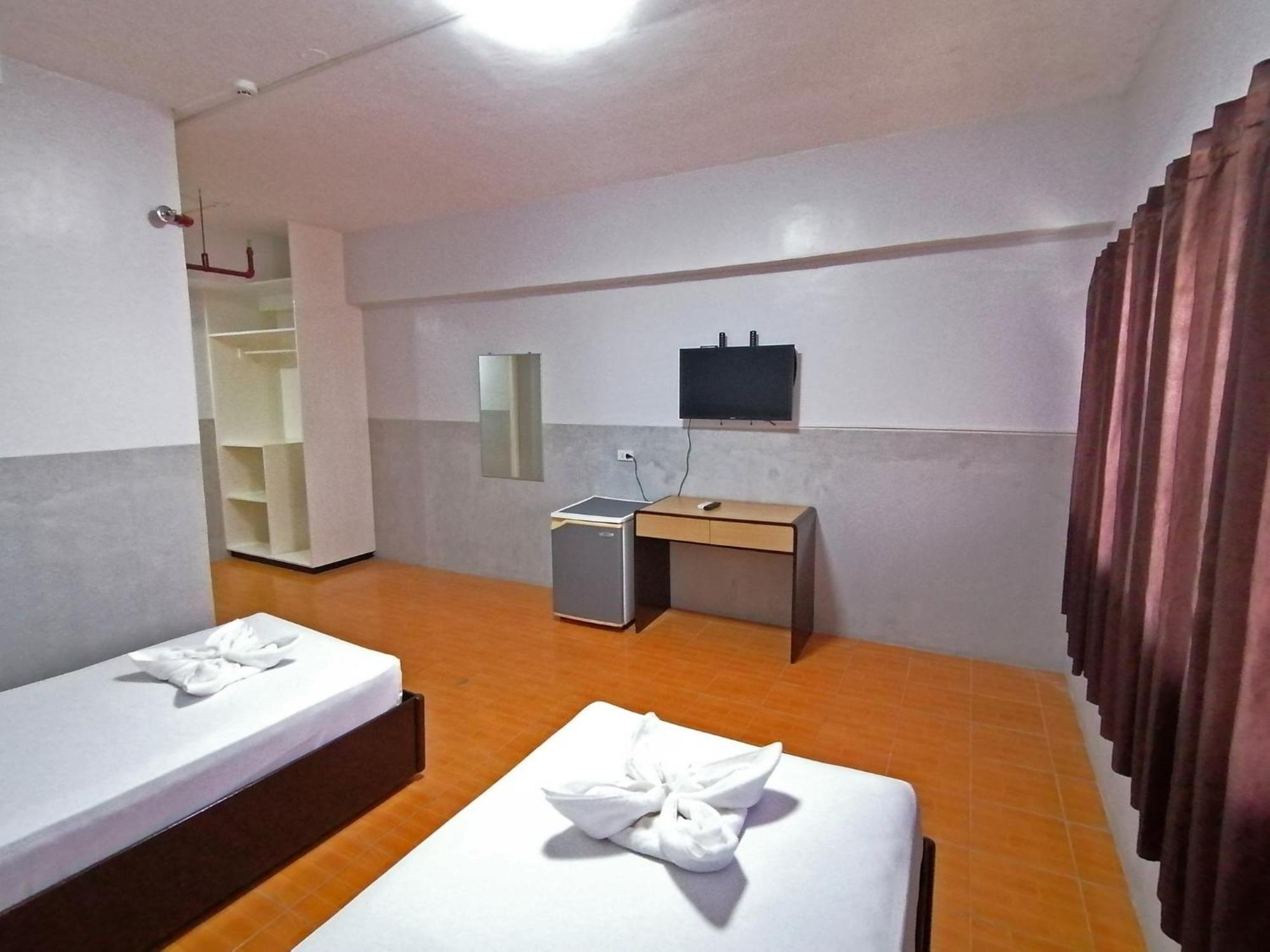 Dona Mercedes Cebu Bagian luar foto
